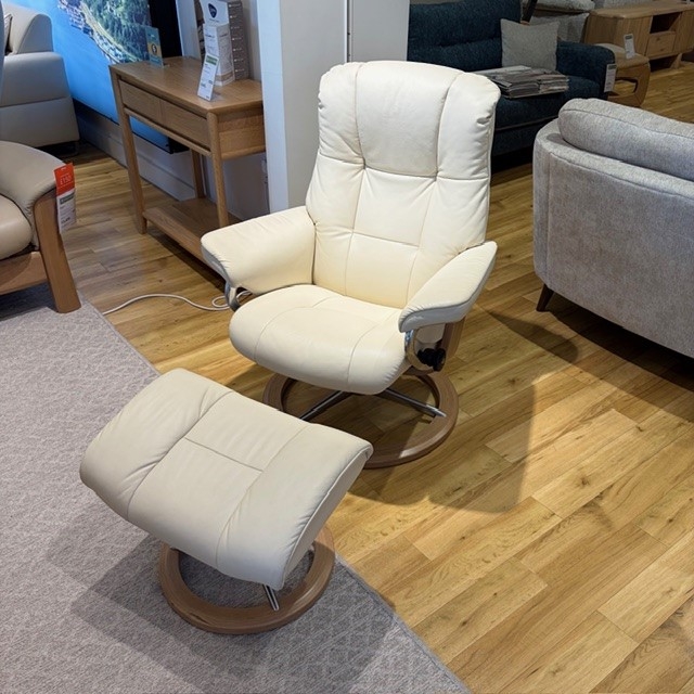 Stressless Mayfair Medium Signature Chair and Stool (Ipswich)