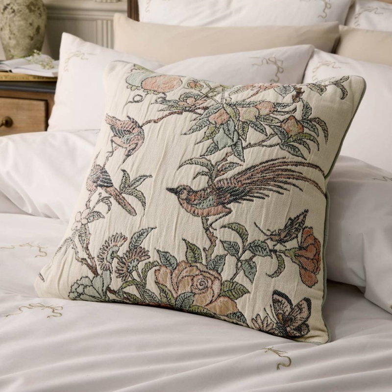 Hampton Cushion