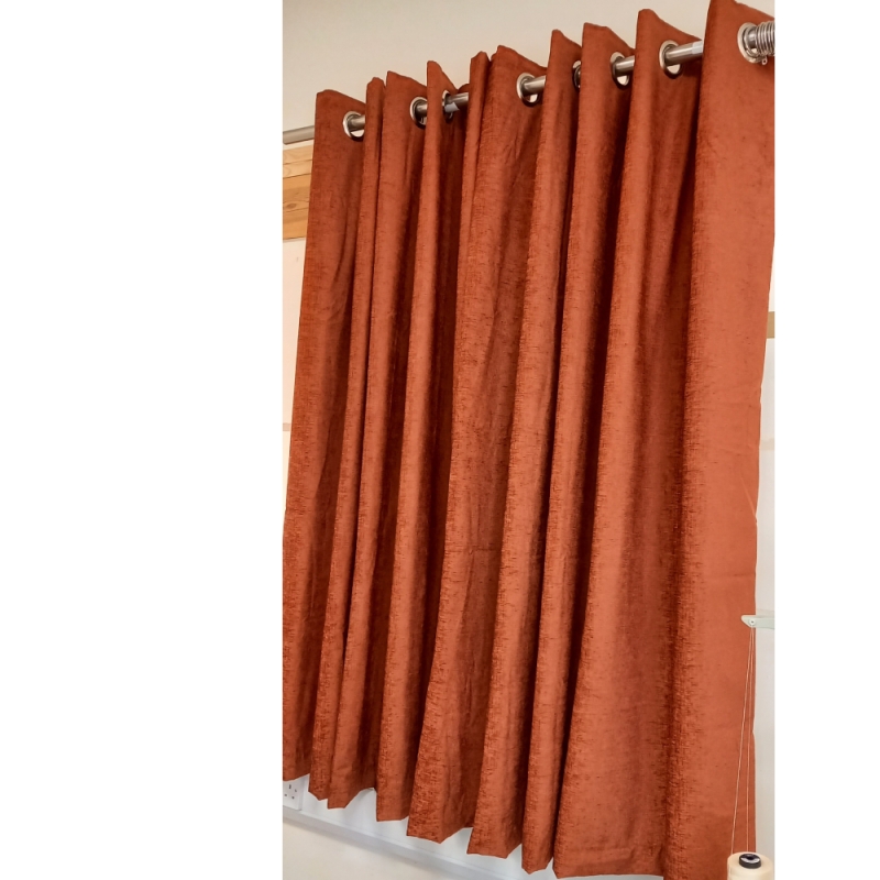 Amberley Eyelet Curtain (Buy St Edmunds)