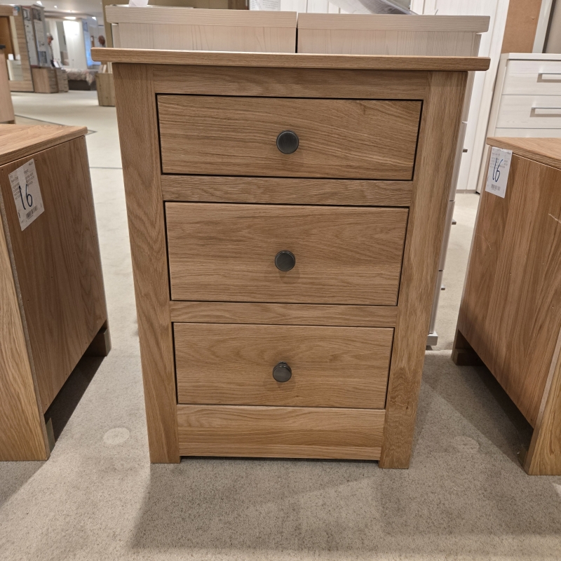 Oxford 3 Drawer Chest (Ipswich)