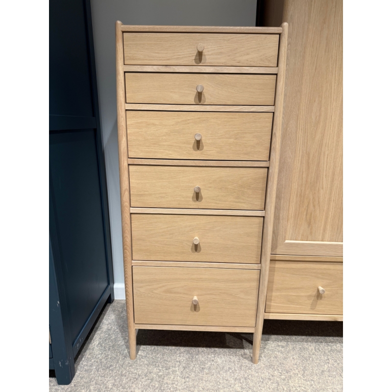 Ercol Winslow 6 Drawer Chest (Bury St Edmunds)
