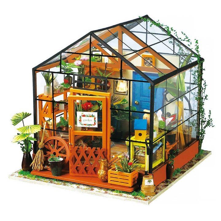 Cathy's Flower House DIY Model