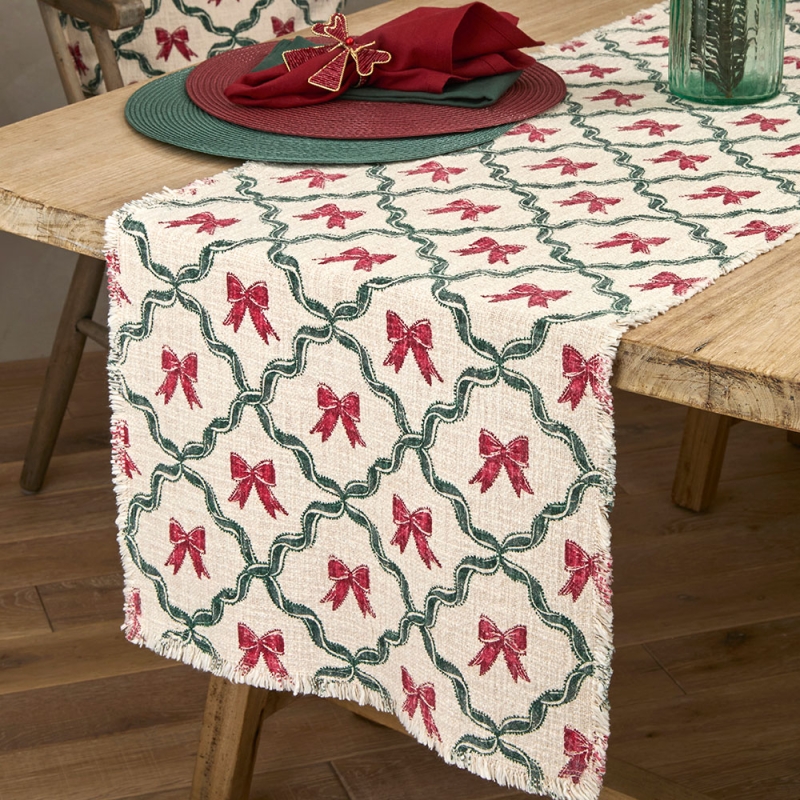 Trellis & Bow table Runner