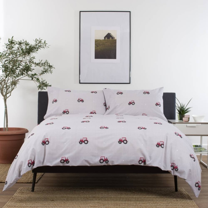 Deyongs Red Tractor Duvet Cover Set