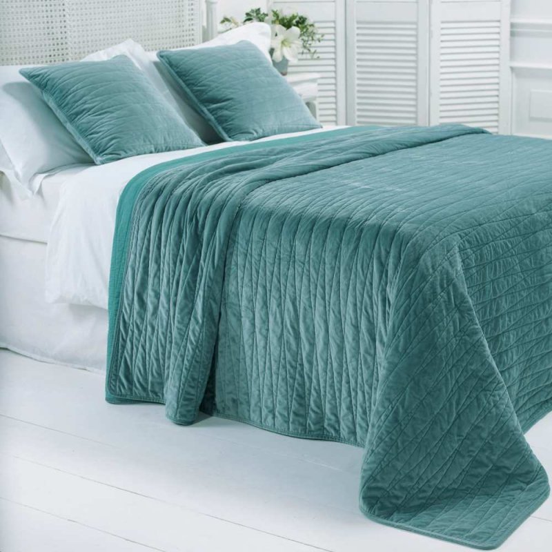 Walton & Co Empress Bedspread Petrol 240 x 260cm